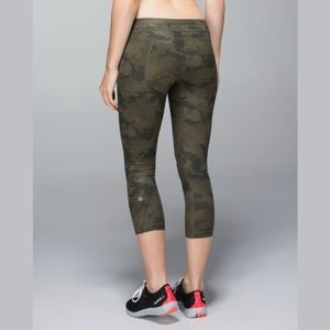 Lululemon Run: Inspire Crop II Leggings Camo